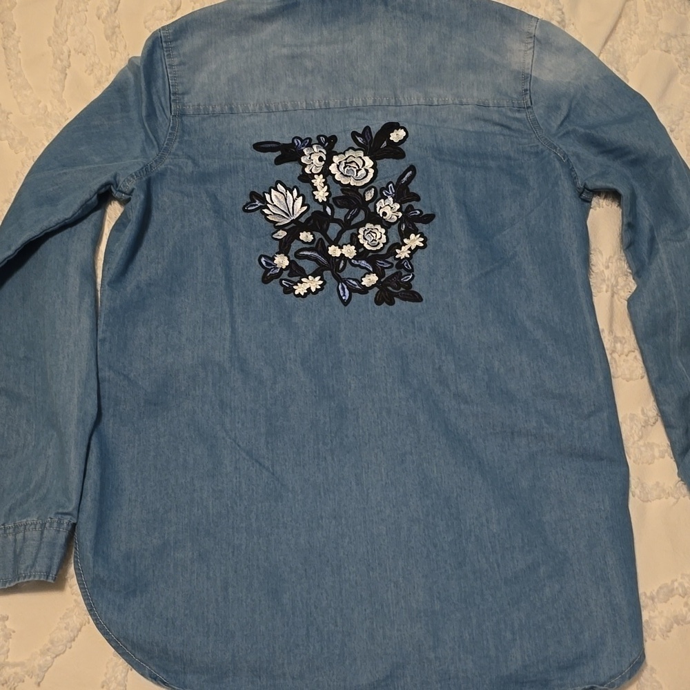 Polly & Esther Retro Cotton Denim Colored Shirt With Back Design Size M (0718)